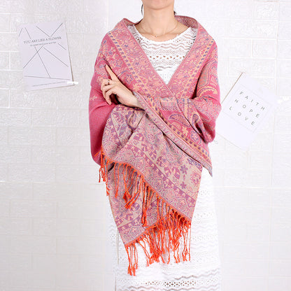 Étole Cachemire Élégance Rose Fuchsia à Motifs Paisley avec Franges